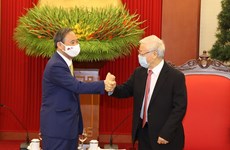 组图：越共中央总书记、国家主席阮富仲会见日本首相菅义伟