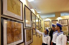 "越南对黄沙和长沙群岛主权"陶瓷制地图展在同奈省举行