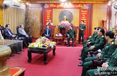 老挝边境省领导代表赴乂安省庆祝2020庚子年新春