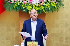 政府总理阮春福：改善工人生活水平和工作条件是紧迫与重要任务