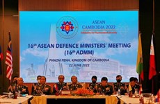 东盟防长会议通过“团结一致共建和谐安全”的联合声明