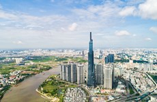 胡志明市力争2023年地区生产总值增长率达7.5～8％