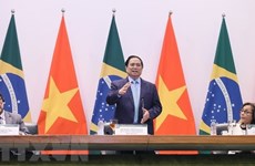 越南政府总理范明政圆满结束美国和巴西之行回到河内