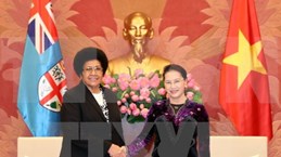 越南国会主席阮氏金银就斐济议会议长鲁维尼去世致慰问电