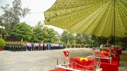 荣军烈士节：西宁和同塔两省为在柬战争时期牺牲的烈士举行追悼会暨遗骸安葬仪式