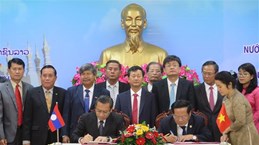 越南昆嵩省与老挝萨拉万省签署2022-2027年合作备忘录