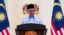 马来西亚新内阁成员同意减薪20%
