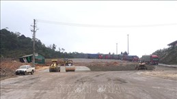 广治省积极完善拉莱国际口岸基础设施建设