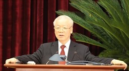 越共第十三届中央委员会第六次全体会议闭幕