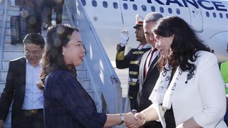 越南国家副主席武氏映春抵达突尼斯 开始出席第十八届法语国家组织峰会之旅