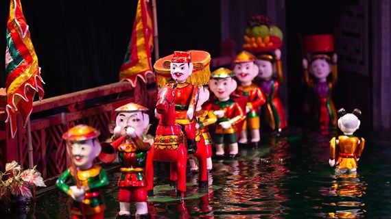 组图：保护与弘扬越南传统水上木偶戏文化价值