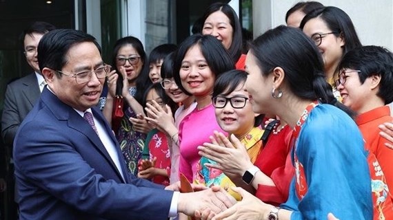 范明政总理：每一名旅外越南人都是代表国家最生动的形象