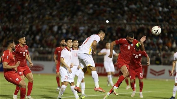 国际足球友谊赛：越南队以2比0战胜阿富汗队