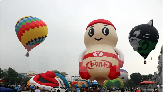 2024年宣光省国际热气球灯光节即将亮相
