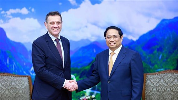 越南政府总理范明政会见保加利亚新任驻越大使