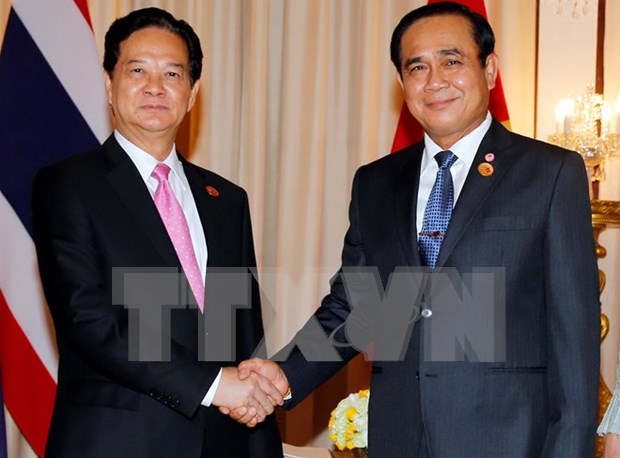 越南与泰国发表联合新闻公报 hinh anh 1