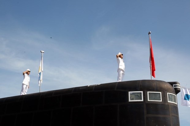 “海防号”184和“庆和号”185潜艇举行国家级升旗仪式 hinh anh 1
