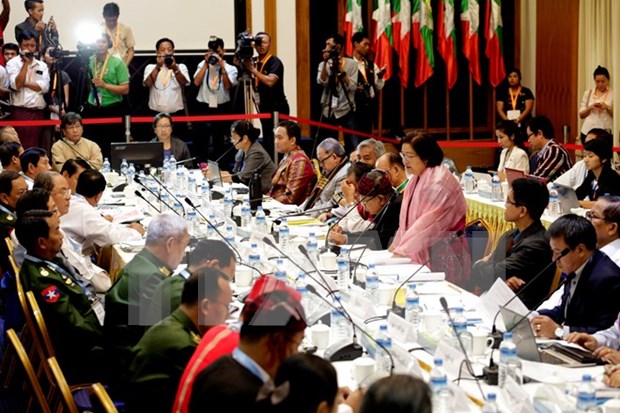 缅甸政府与8支武装组织签署和平协议 hinh anh 1