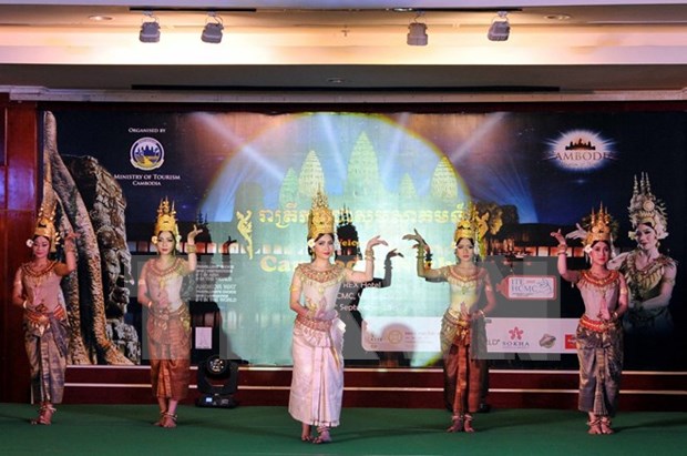 越南与柬埔寨加强文化交流 hinh anh 1