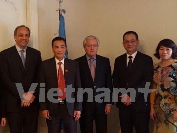 越南国会与阿根廷和智利加强合作 hinh anh 1