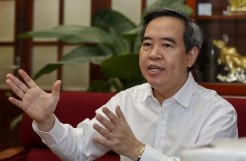 越南国家银行行长：2016年越南着力抑制通胀及信贷增长 hinh anh 1