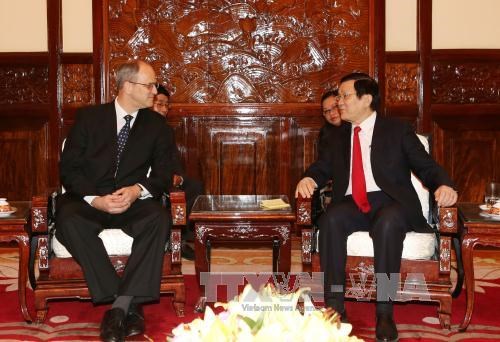 越南国家主席张晋创分别会见科威特和德国新任驻越南大使 hinh anh 4