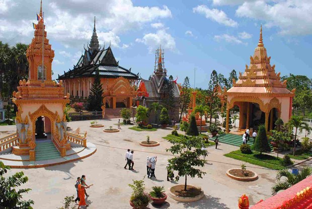 高棉族精神生活中的寺庙 hinh anh 3