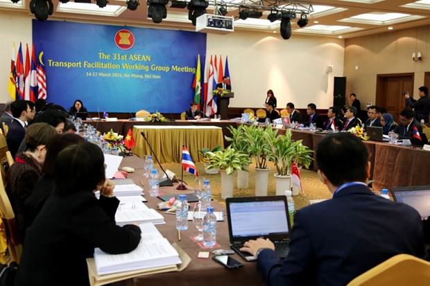 越南希望尽早签署东盟跨境客运便利化框架协定 hinh anh 1
