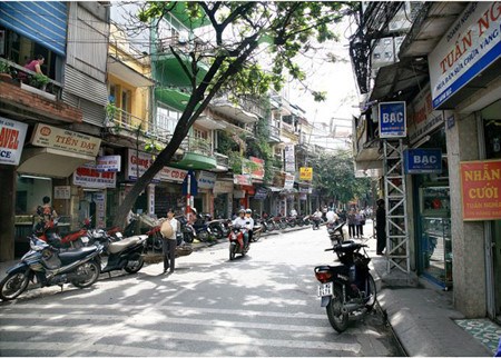 河内独特的行业街——银行街 hinh anh 1