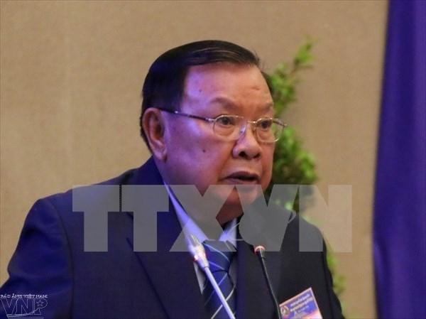 老挝人革党中央委员会总书记、国家主席本扬•沃拉吉对越南进行正式友好访问 hinh anh 1