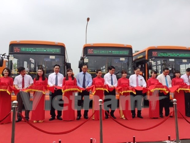 河内火车站至内排机场的高质量公交线路正式开通 hinh anh 1