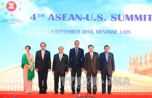 阮春福总理出席东盟与美国及印度的领导人会议 hinh anh 2