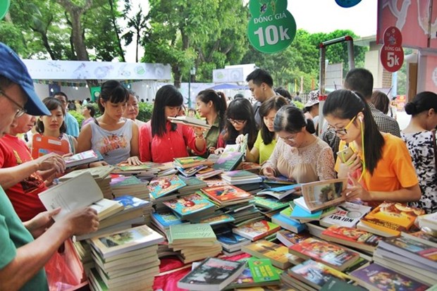 2016年河内图书展即将在升龙皇城遗迹区举行 hinh anh 1