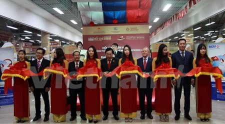 “2016年胡志明市货物周”展览会在俄罗斯举行 hinh anh 1