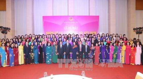 越南第十四届国会女性代表小组正式成立 hinh anh 1