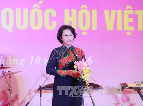 越南第十四届国会女性代表小组正式成立 hinh anh 3