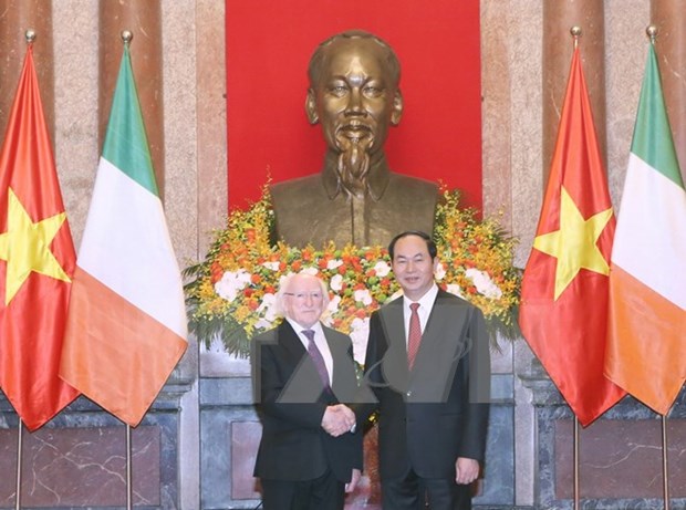 社论：进一步深化越南与爱尔兰友谊和多方面合作关系 hinh anh 1