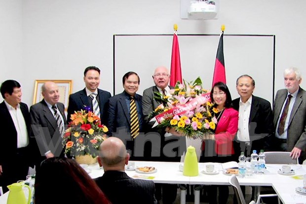 德国-越南协会积极促进两国关系发展 hinh anh 1