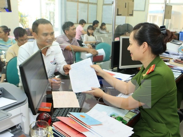 2015年越南公民对国家行政机关服务满意度指数对外公布 hinh anh 1