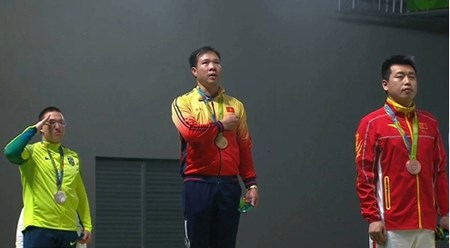 2016年里约奥运会：越南射击选手黄春荣夺得金牌 hinh anh 1