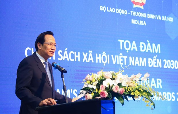越南须在社会领域加大人力和财力投资 hinh anh 1