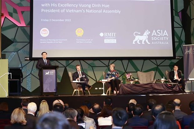 越南国会主席王廷惠出席越澳经济合作论坛 会见亚洲协会和澳大利亚领先企业家 hinh anh 1
