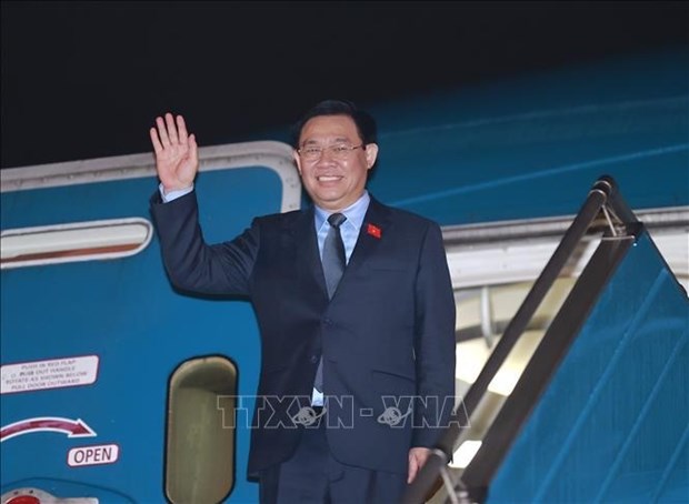 越南国会主席王廷惠启程对古巴、阿根廷和乌拉圭三国进行正式访问 hinh anh 1