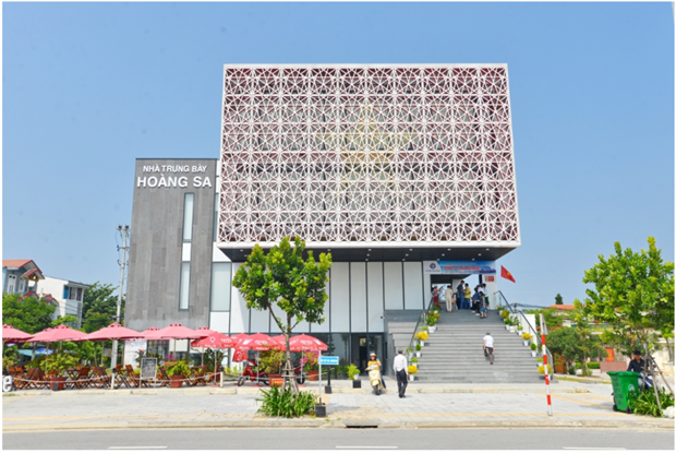 岘港市黄沙群岛陈列馆——一个象征新越南神圣主权的标志 hinh anh 1