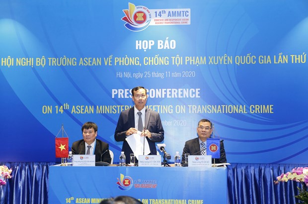 ASEAN 2020：越南公安部主持第14届东盟打击跨国犯罪部长级会议 hinh anh 1