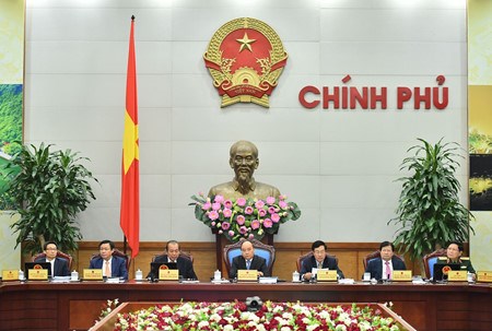 越南政府部署2017年经济社会任务 hinh anh 1