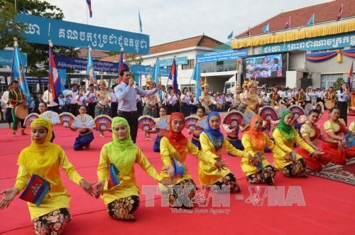 柬埔寨举行隆重仪式 庆祝推翻波尔布特种族灭绝制度胜利 hinh anh 2