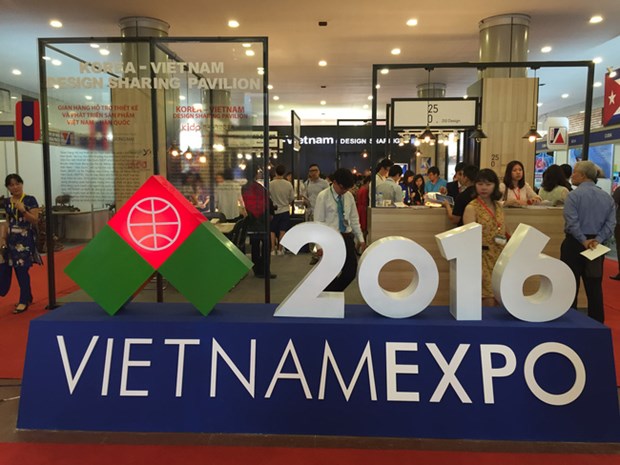 2017年第27届越南国际贸易博览会：加强国际和地区经济互联互通 hinh anh 1