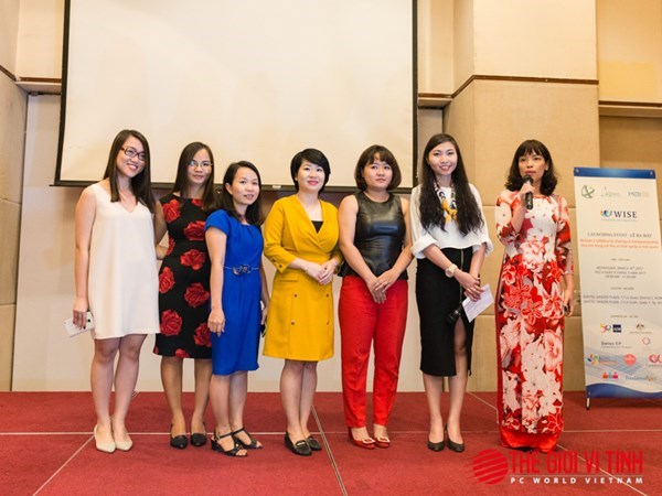 “妇女创业和经营”项目在胡志明市正式亮相 hinh anh 1