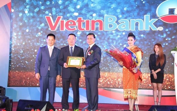 越南工商银行老挝分行为越老两国贸易交流搭建桥梁 hinh anh 1